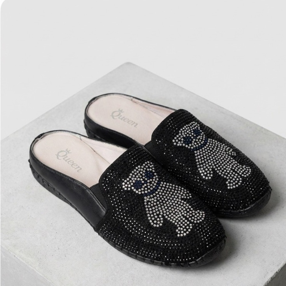 Queen Black Leather Rhinestone Teddy Bear Mule Loafers Size 8